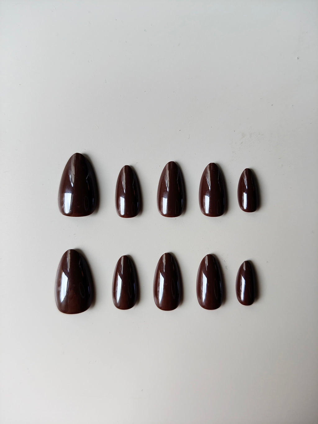 Classic Cocoa Almond Press-On Nails – Justmee Reusable Nails