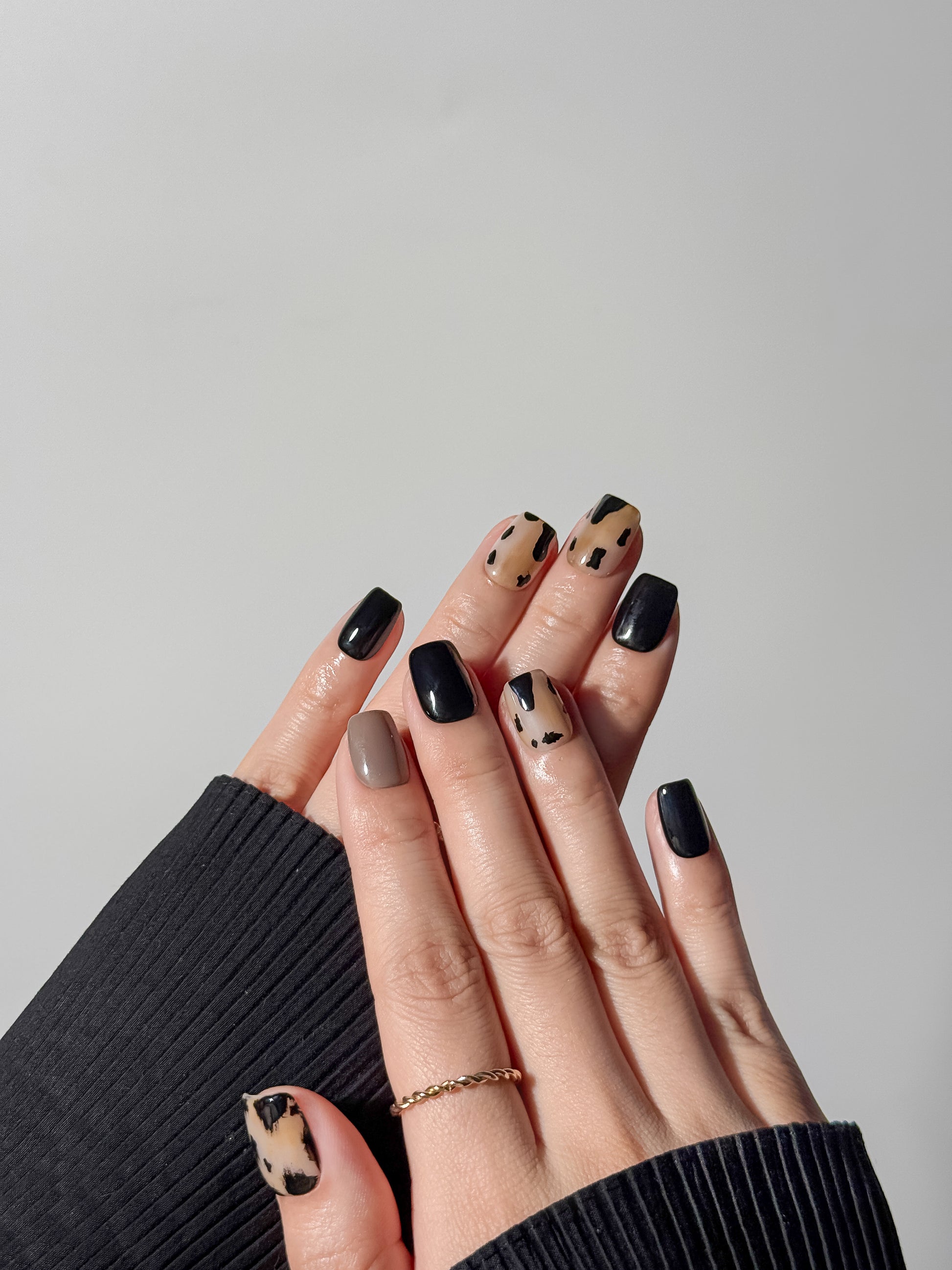 Tokyo Blur - 10 pcs Press On Nails