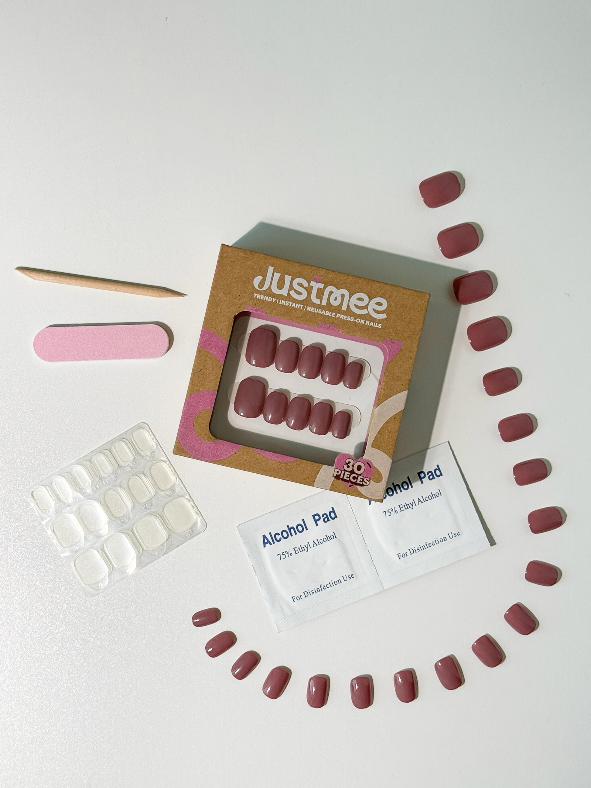 Milchtee-Creme – 30 Stück künstliche Fingernägel