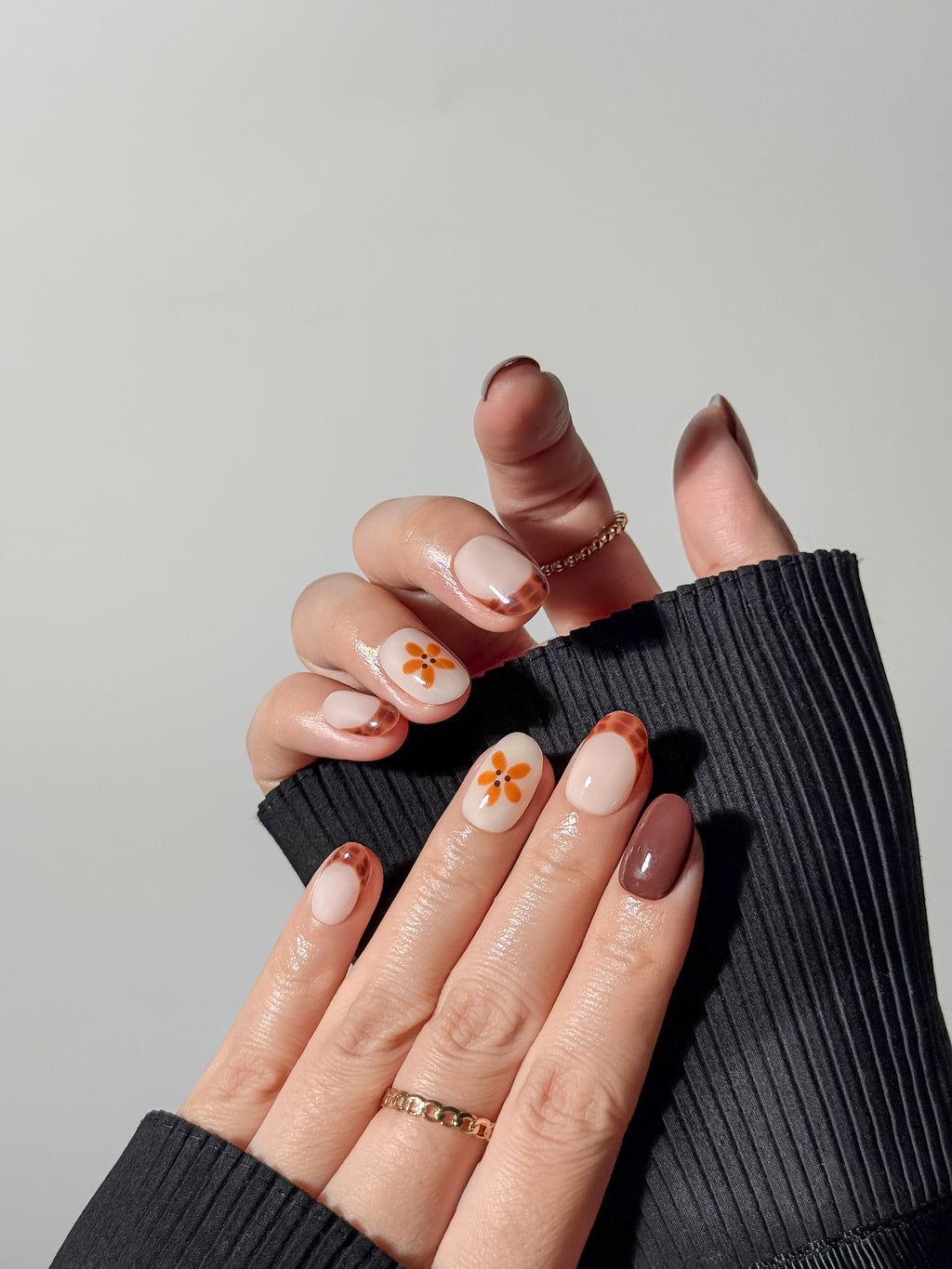 Cocoa Bloom – 10 Stück künstliche Fingernägel